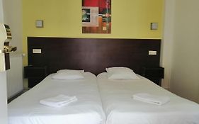 Hotel Des Lilas